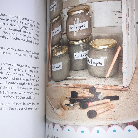 Handmade Pottery at Home Book - simple creations to make on your kitchen table - Picture 11 of 16